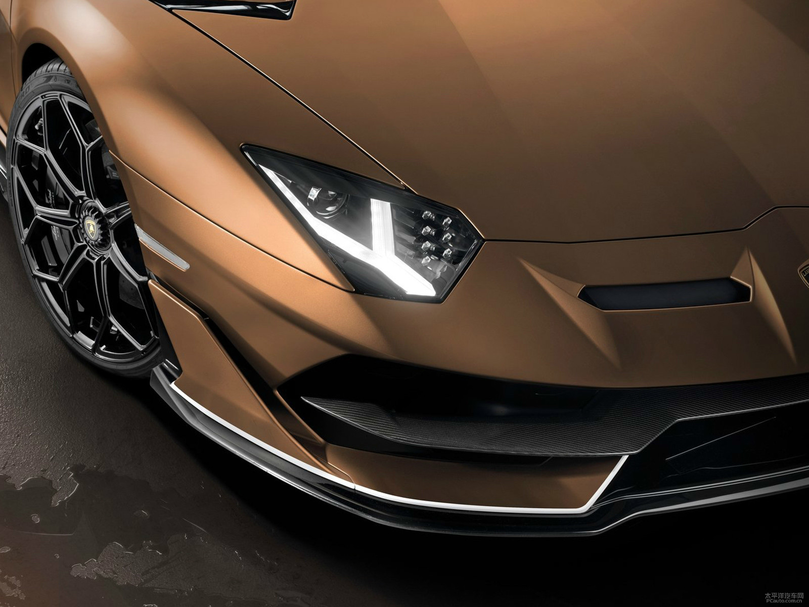 Aventador外觀高清大圖