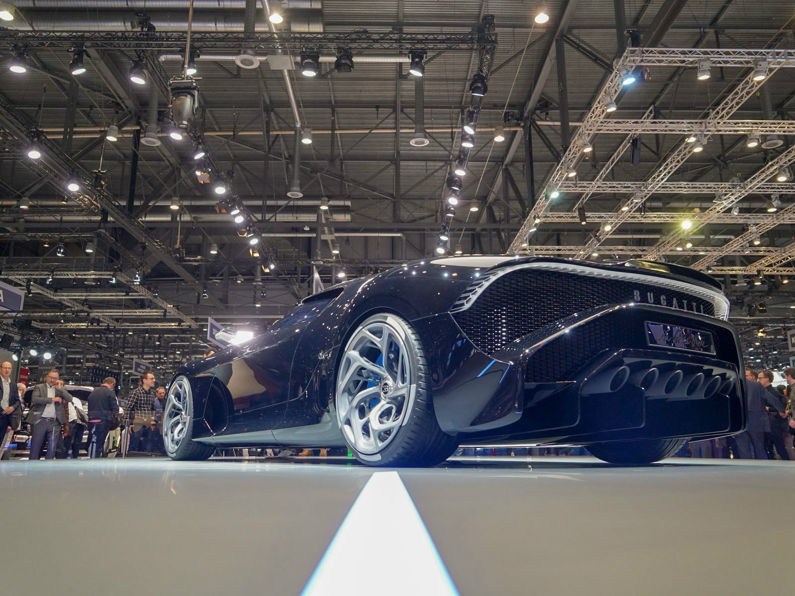 布加迪La Voiture Noire車展高清大圖