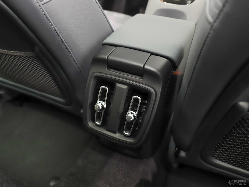 Polestar 2΃(ni)DƬ