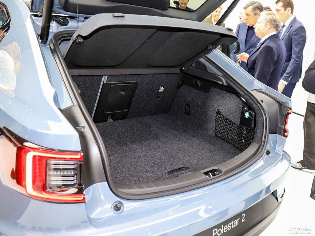 Polestar 2gDƬ