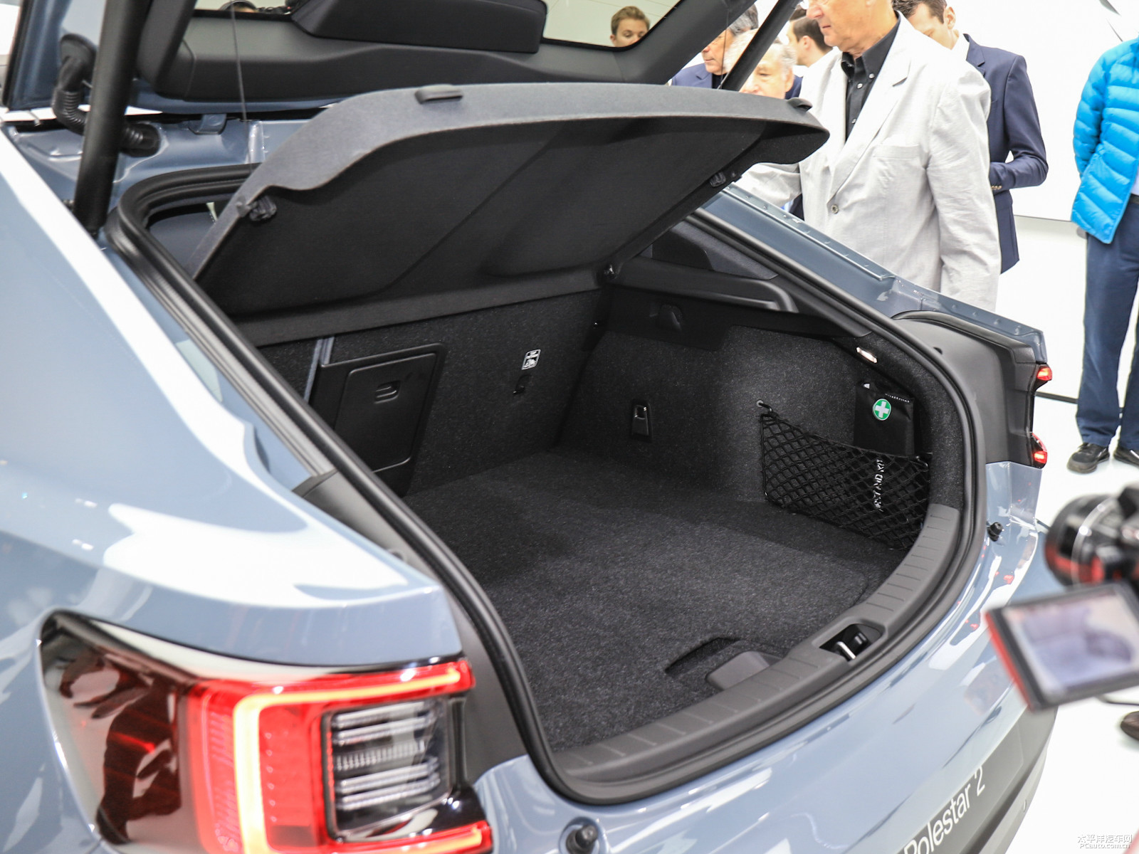 Polestar 2空間高清大圖