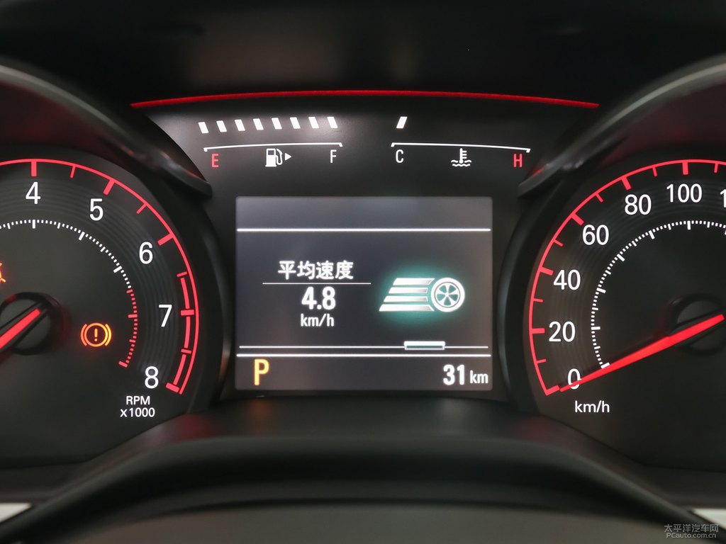 任性紅科魯澤中控內(nèi)飾圖片