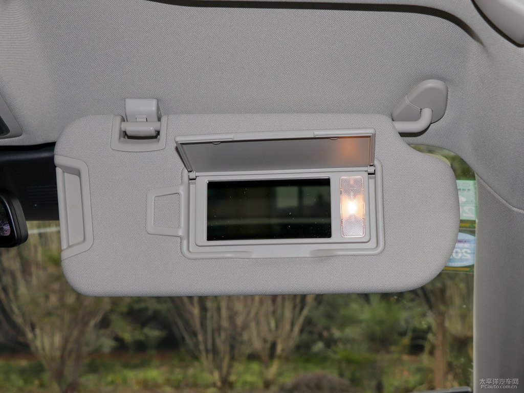艾爾斯灰魏牌 VV7車廂內(nèi)飾圖片