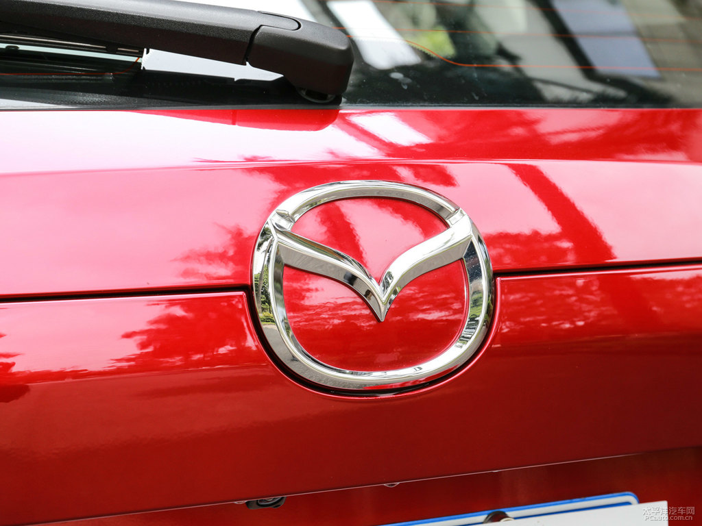 馬自達(dá)CX-5車尾外觀圖片