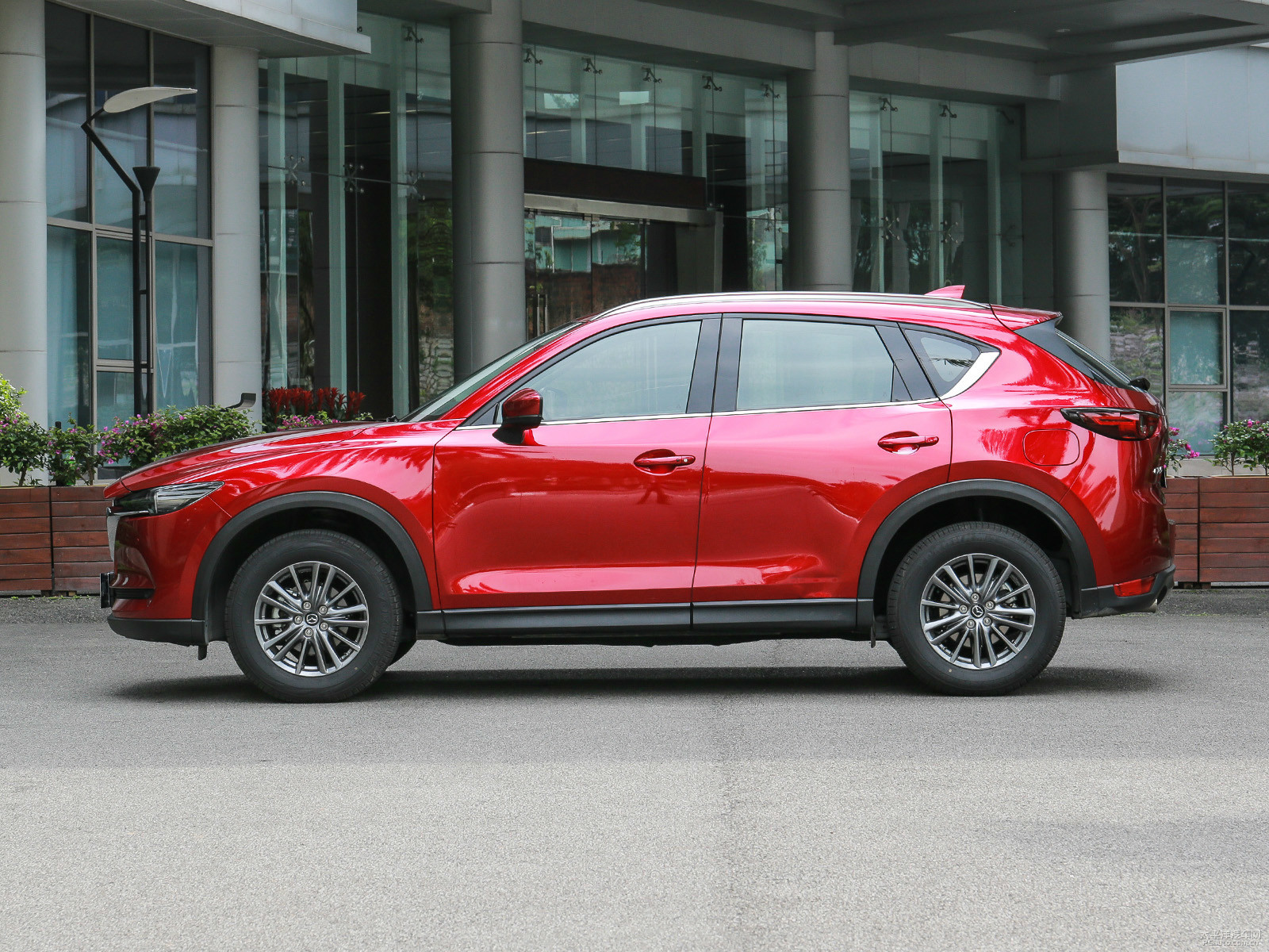 馬自達(dá)CX-5外觀高清大圖
