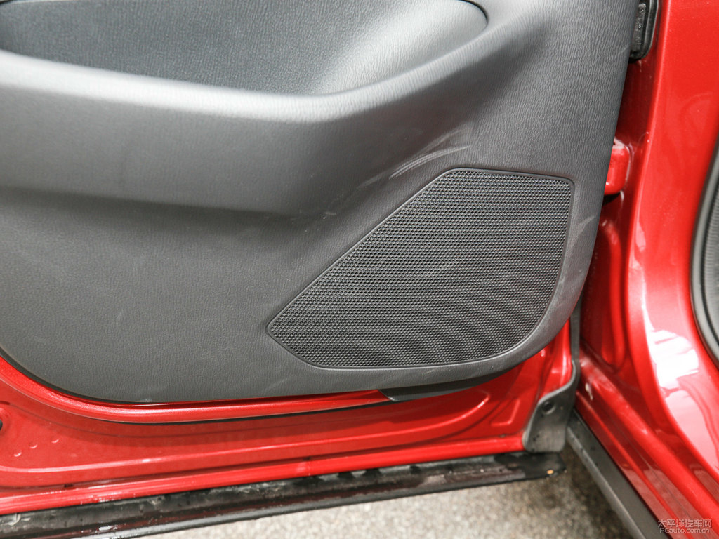 馬自達(dá)CX-5車廂內(nèi)飾圖片