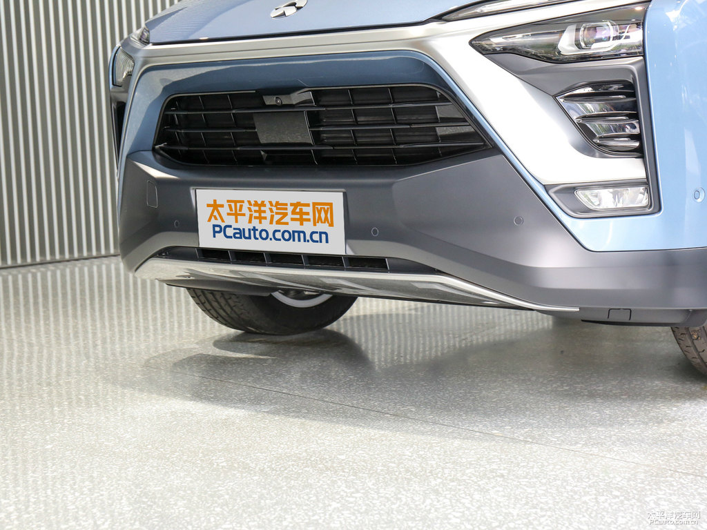星空藍(lán)蔚來ES8車頭外觀圖片