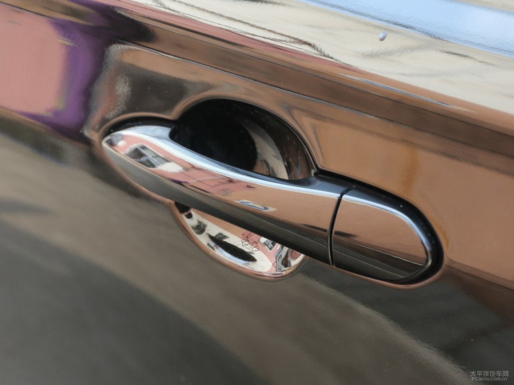 曜石黑啟辰T70車身外觀圖片