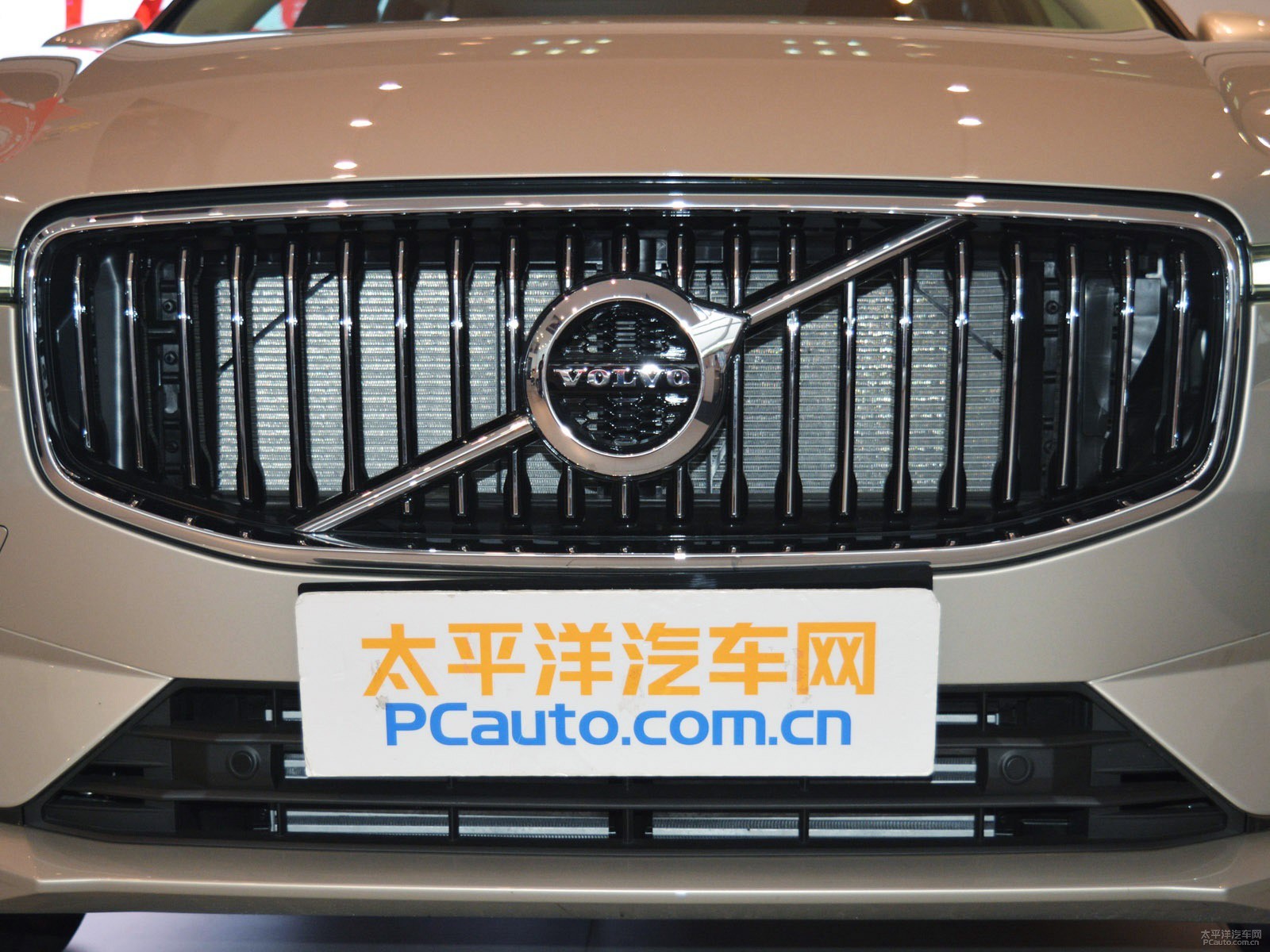 沃爾沃XC60外觀高清大圖