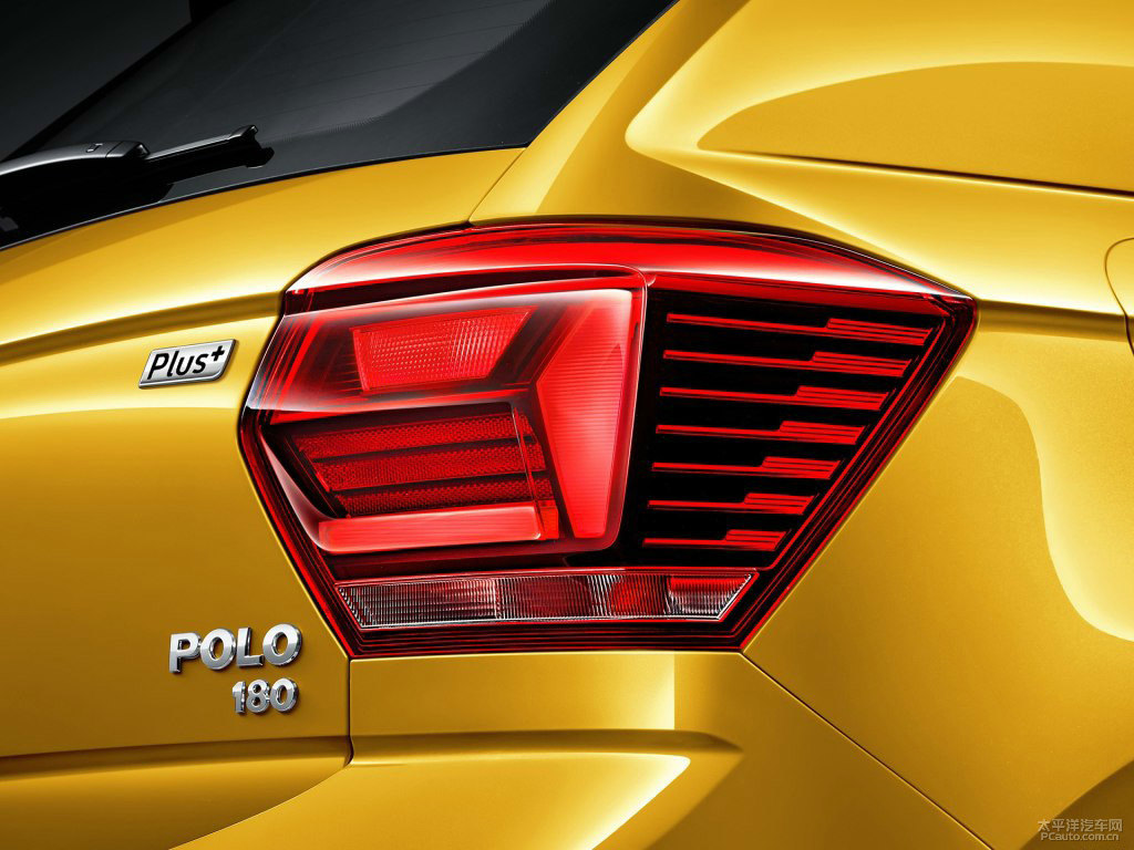 梵高金大眾Polo車尾外觀圖片