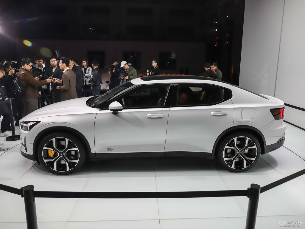 Polestar 2DƬ