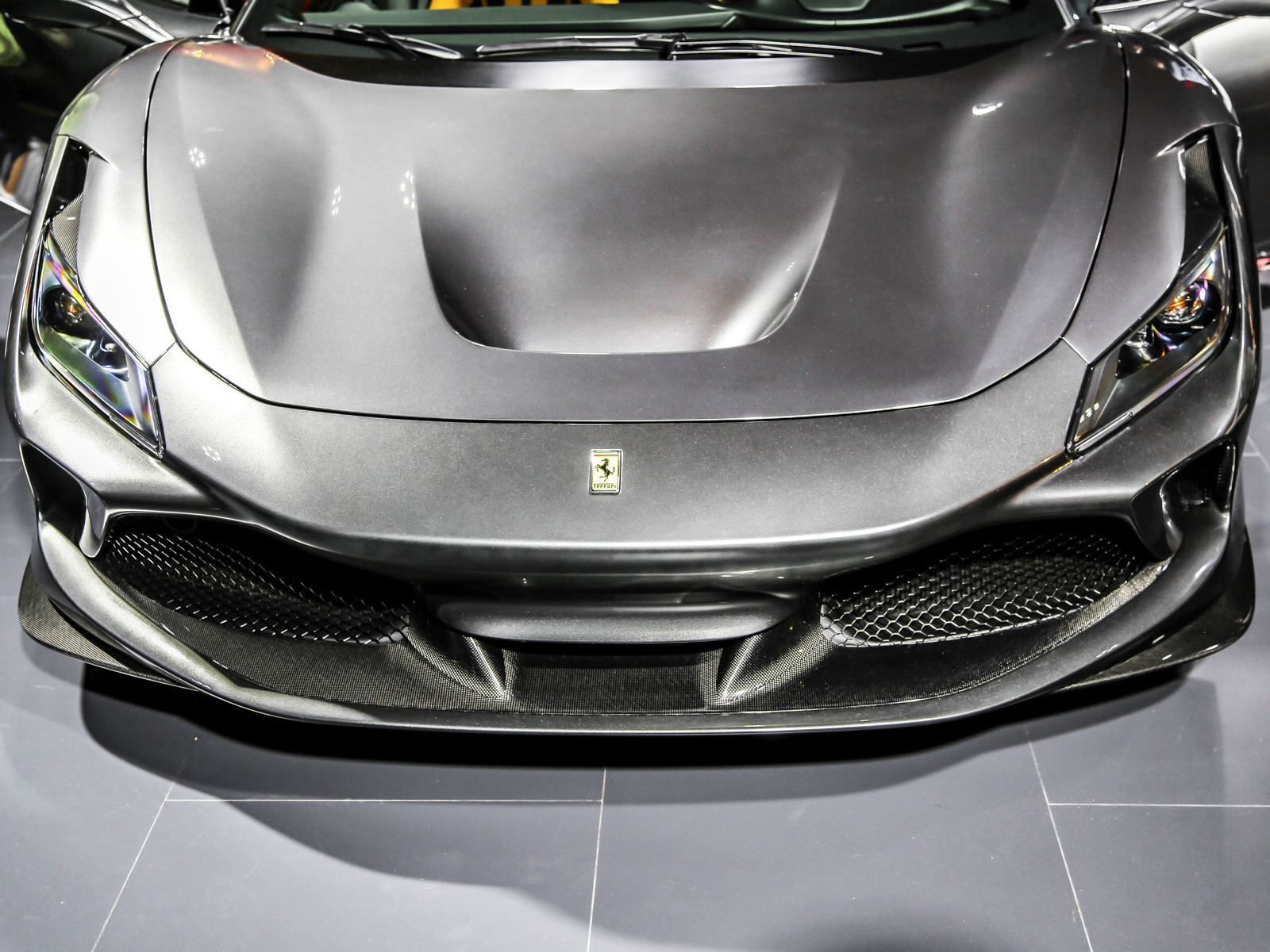 法拉利F8車展高清大圖