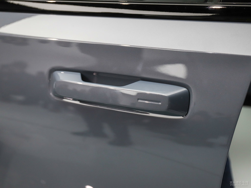 Polestar 2DƬ