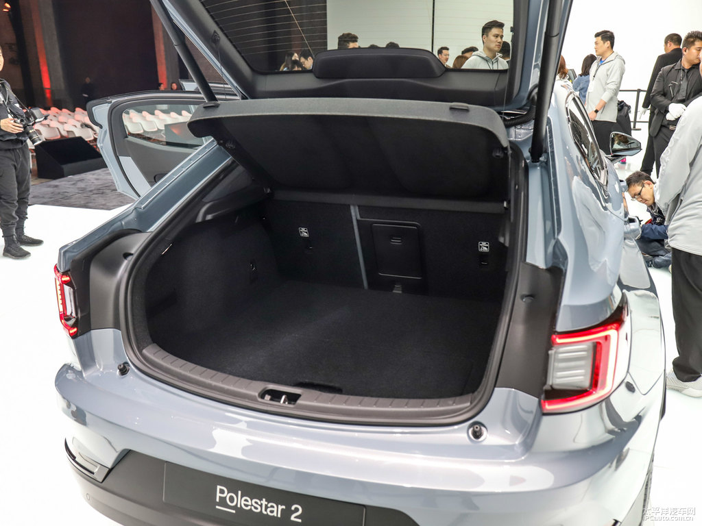 Polestar 2DƬ