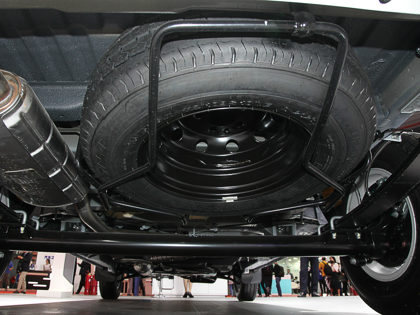 新途V80車展高清大圖