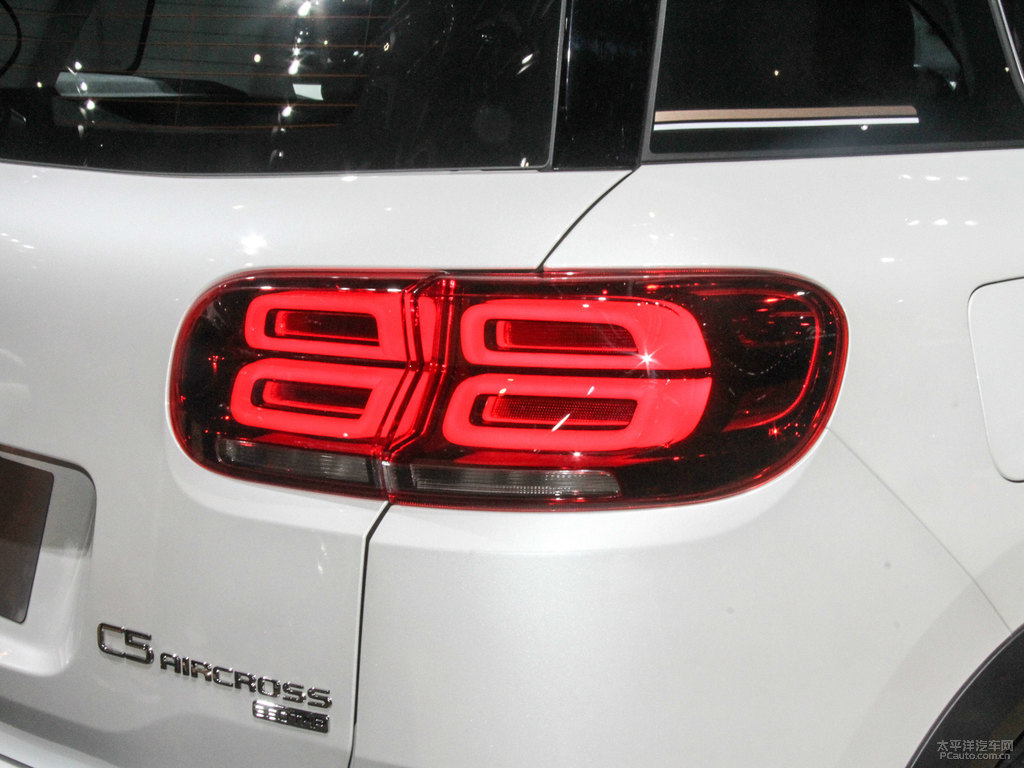  C5 AIRCROSSDƬ