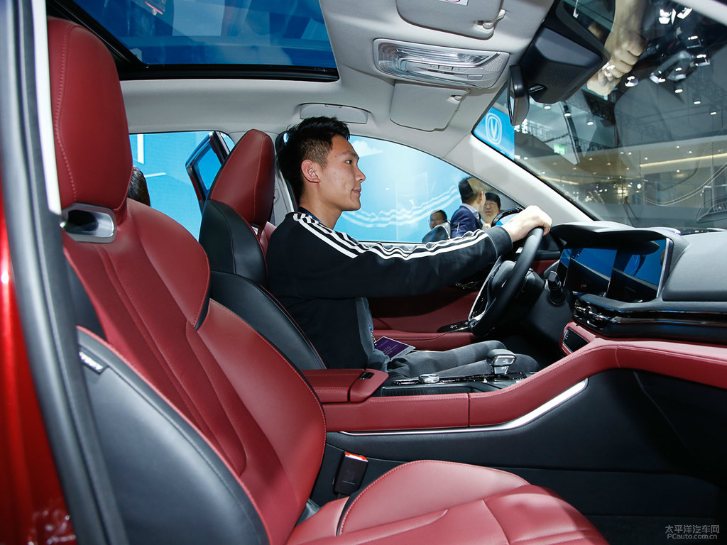 長(zhǎng)安CS75 PLUS圖片