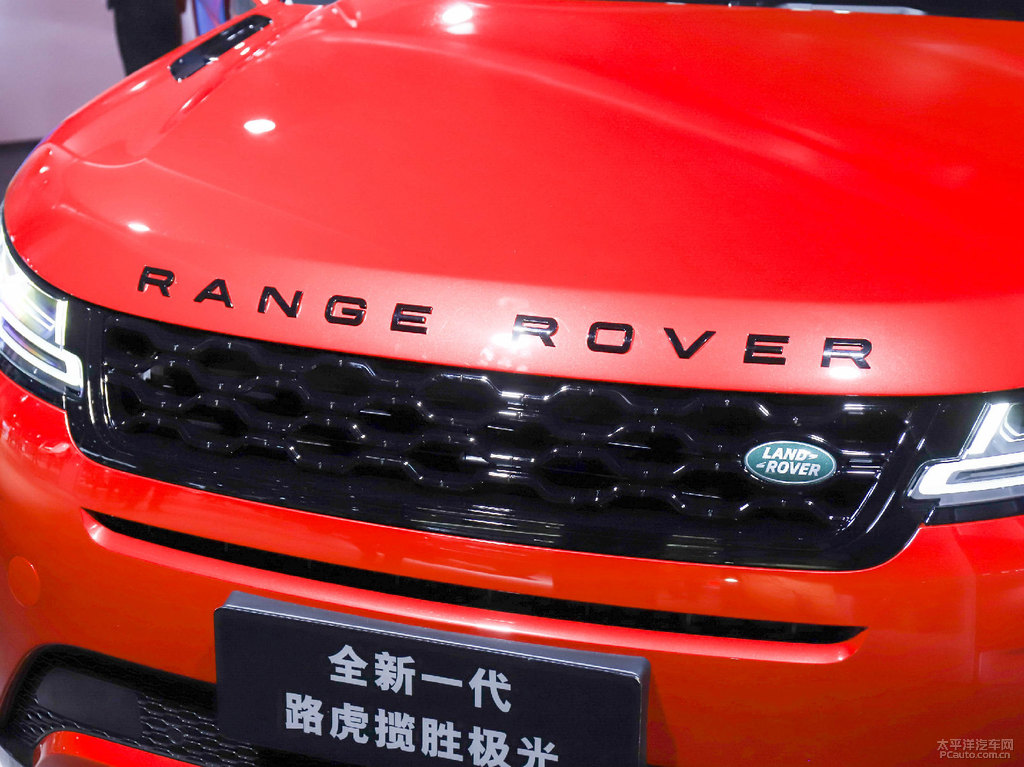 倫敦紅攬勝極光車頭外觀圖片