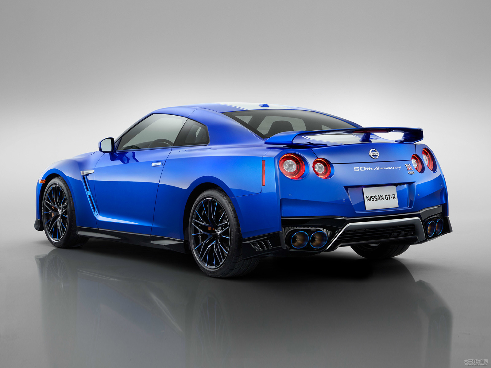 日產(chǎn)GT-R外觀高清大圖