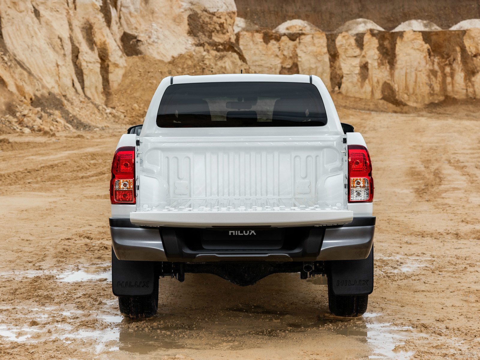 豐田Hilux外觀高清大圖