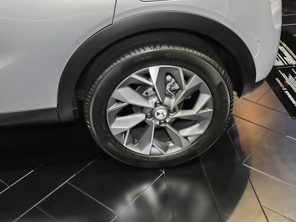 DS 3܇^DƬ
