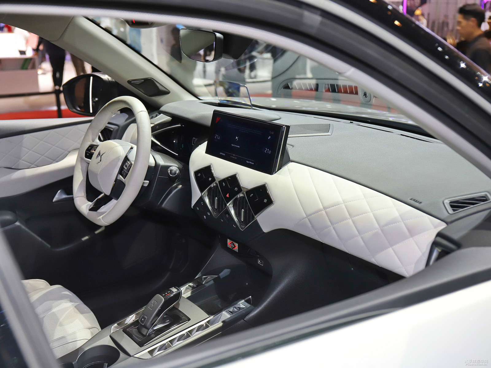 DS 3內(nèi)飾高清大圖