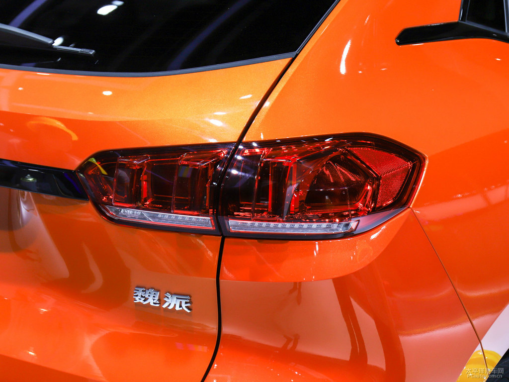 活力橙魏牌 VV5車尾外觀圖片