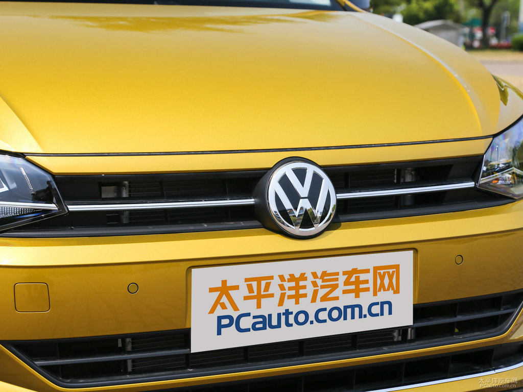 梵高金大眾Polo車頭外觀圖片