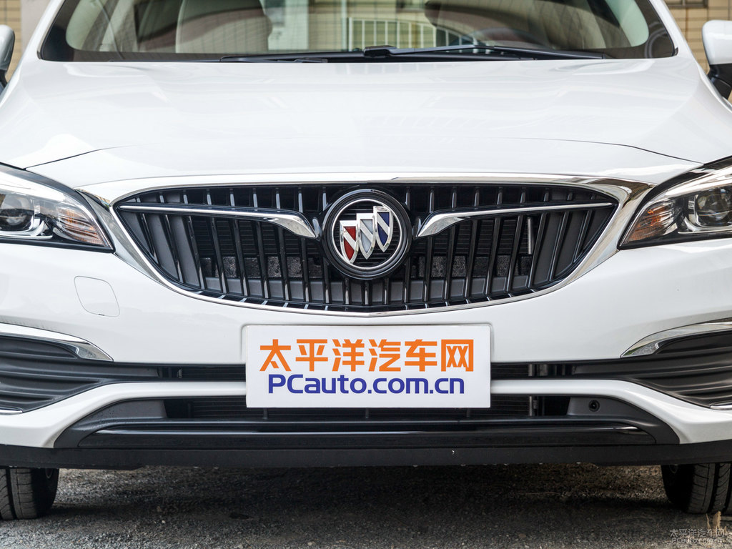 雪域白威朗車頭外觀圖片