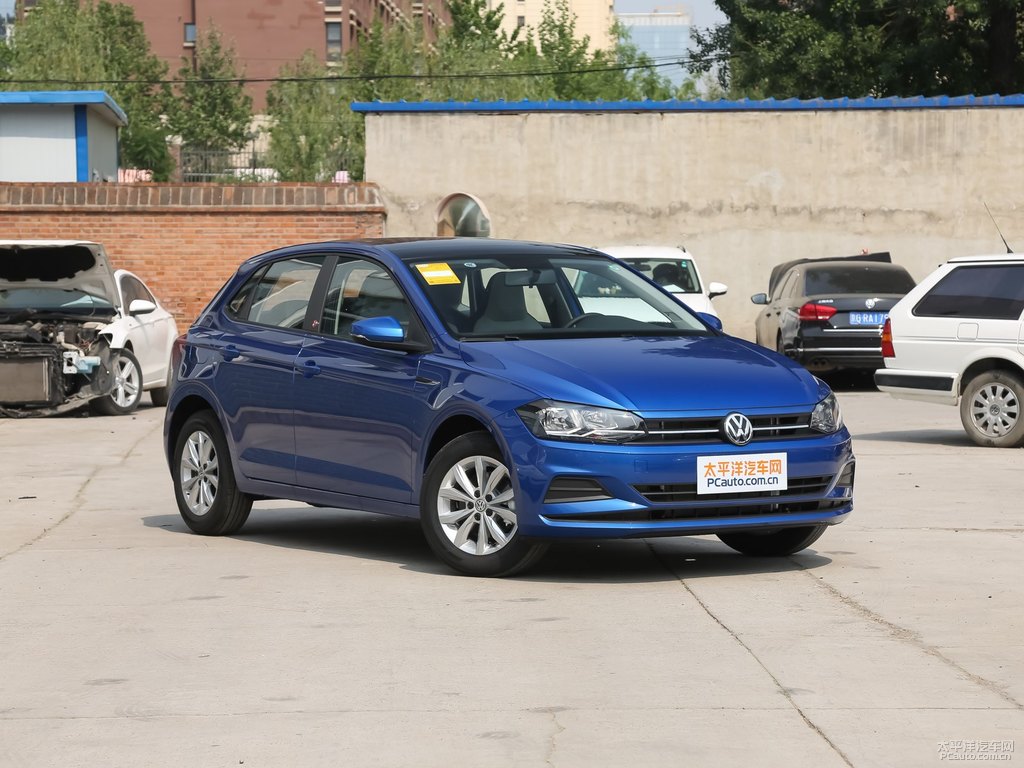 皇家藍大眾Polo整車外觀外觀圖片