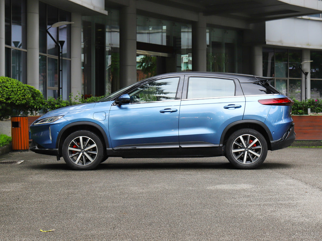 藍(lán)色小鵬G3整車(chē)外觀外觀圖片