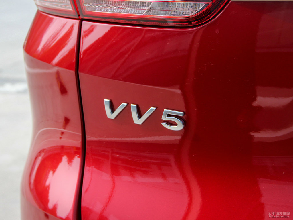馬爾斯紅魏牌 VV5車尾外觀圖片