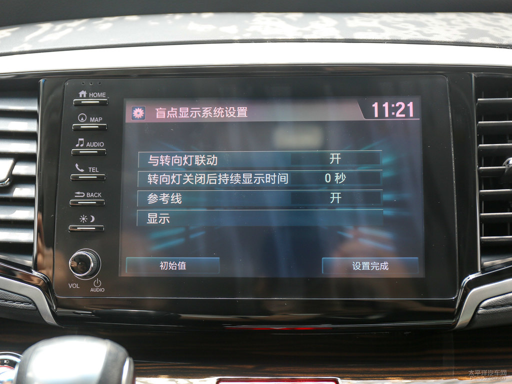 星空藍(lán)奧德賽中控內(nèi)飾圖片