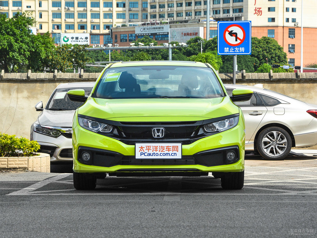 閃烈黃思域整車外觀外觀圖片