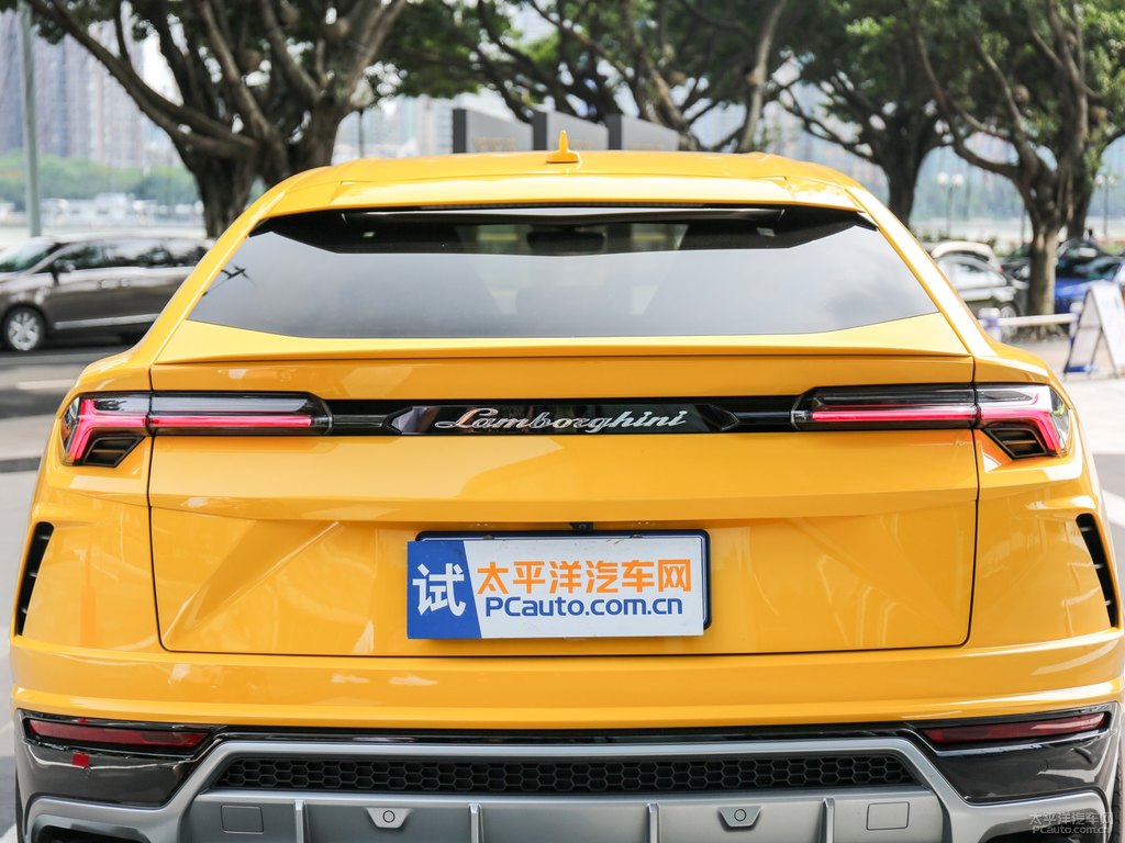 GialloAuge蘭博基尼Urus車尾外觀圖片