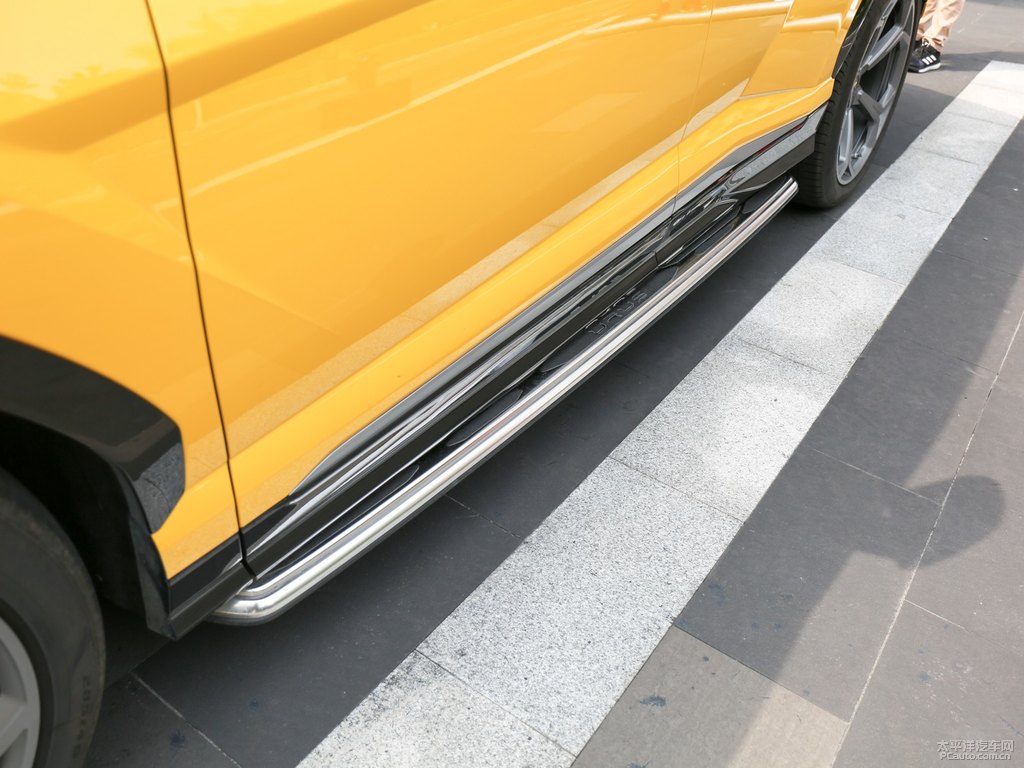 GialloAuge蘭博基尼Urus車(chē)身外觀圖片