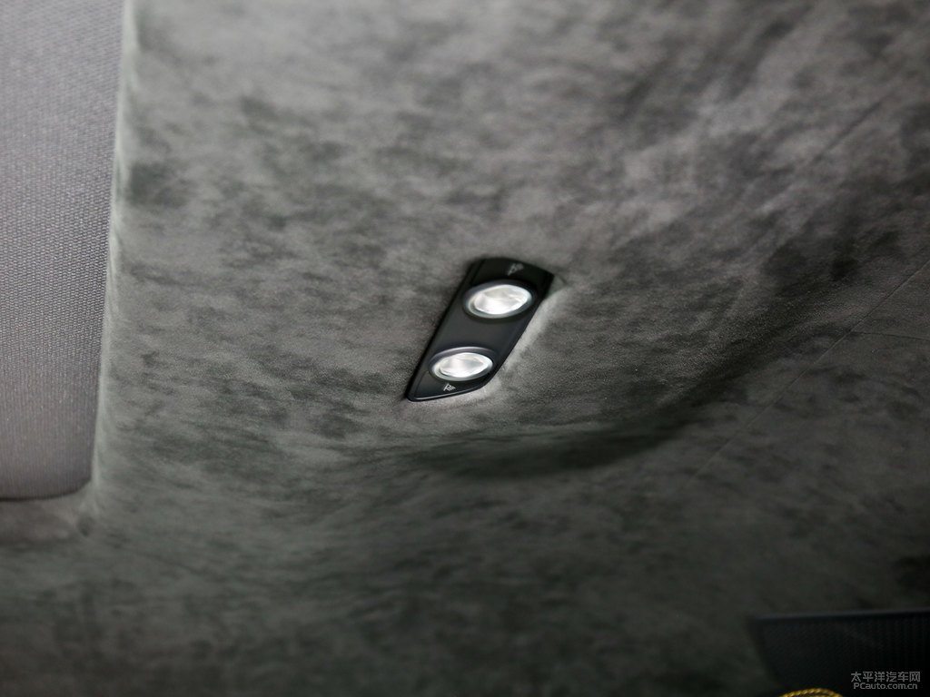 GialloAuge蘭博基尼Urus車廂內(nèi)飾圖片