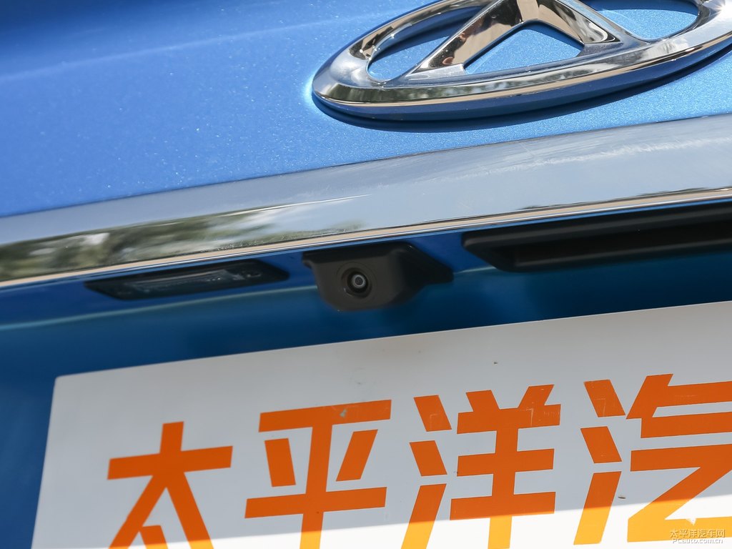 星空藍(lán)艾瑞澤5車尾外觀圖片