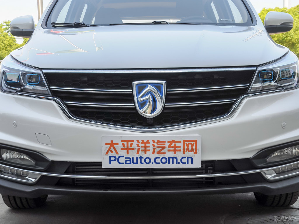 糖果白寶駿730車頭外觀圖片