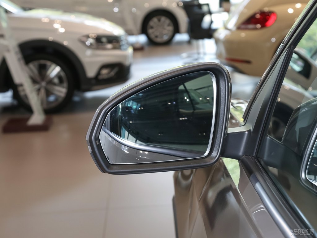 星辰灰途鎧車(chē)身外觀圖片