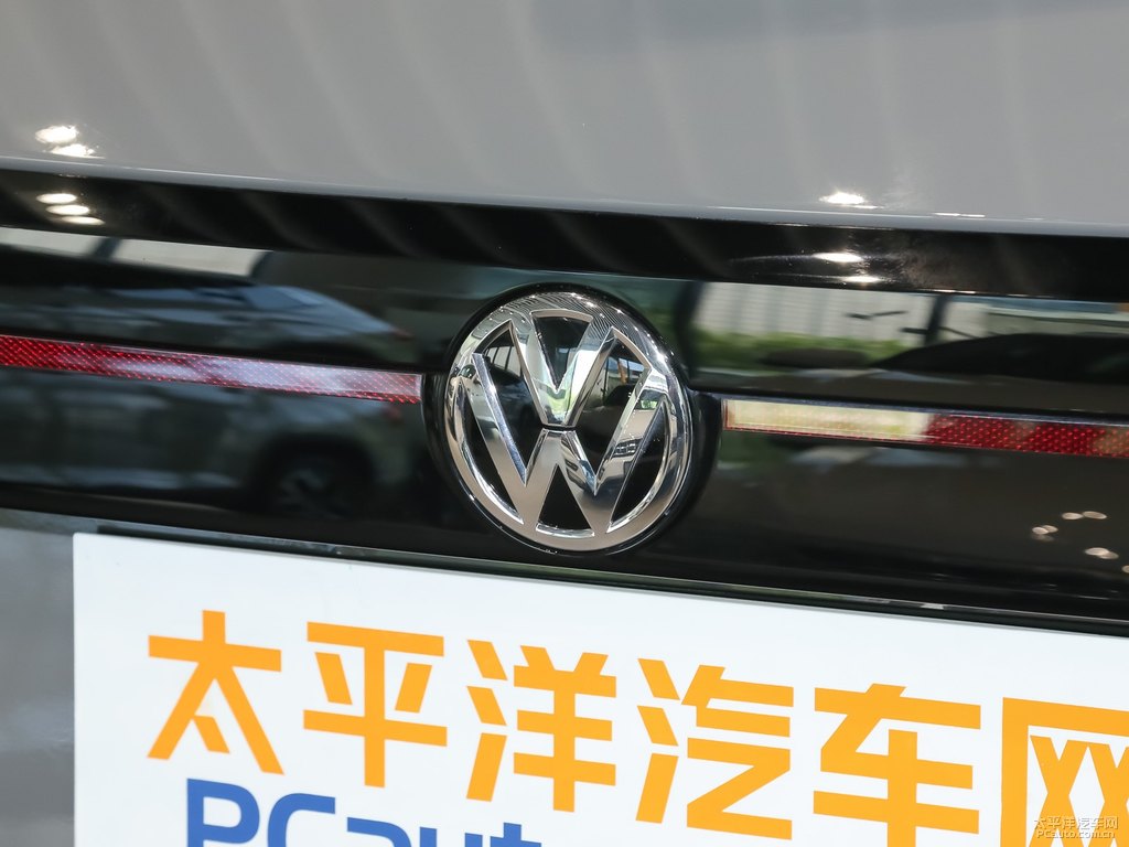 星辰灰途鎧車尾外觀圖片