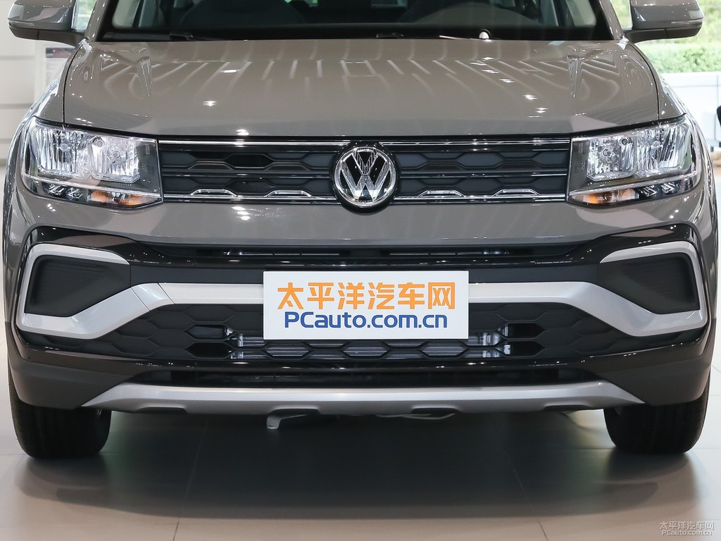 星辰灰途鎧車頭外觀圖片