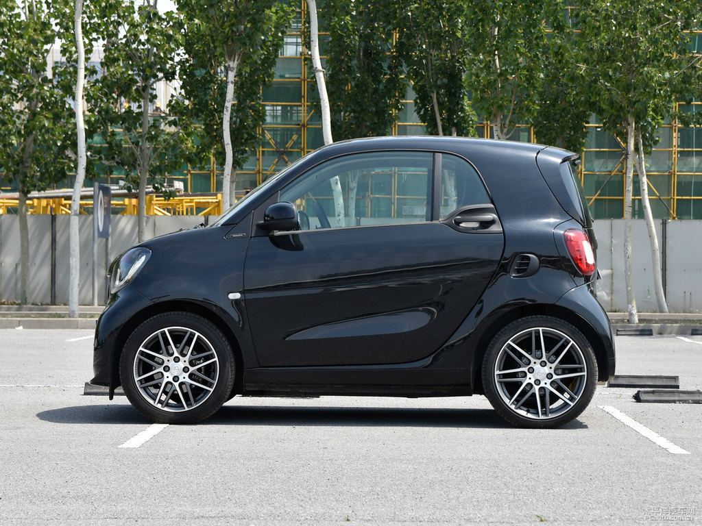  smart fortwo܇^^DƬ