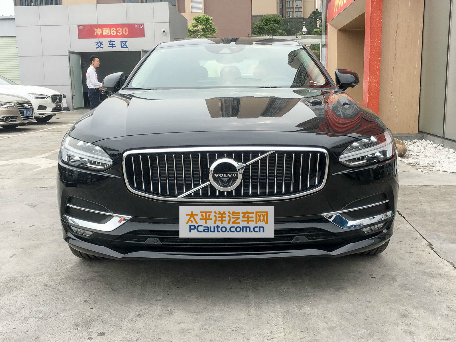 沃爾沃S90外觀高清大圖