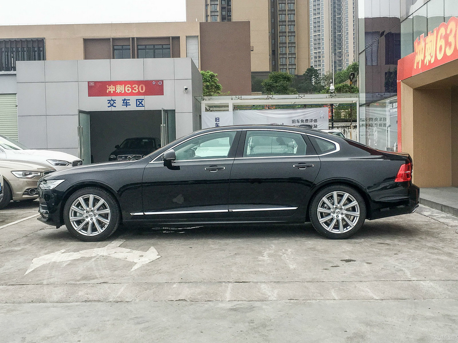 沃爾沃S90外觀高清大圖