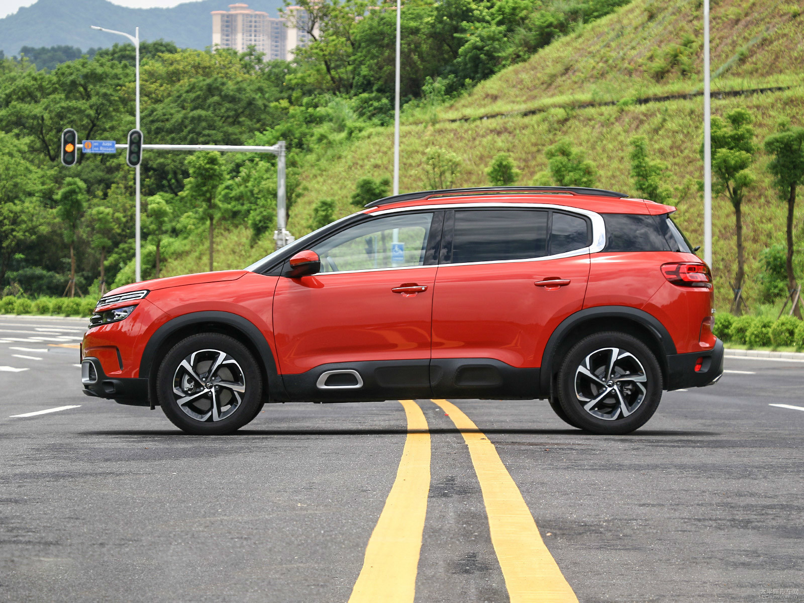 天逸 C5 AIRCROSS外觀高清大圖