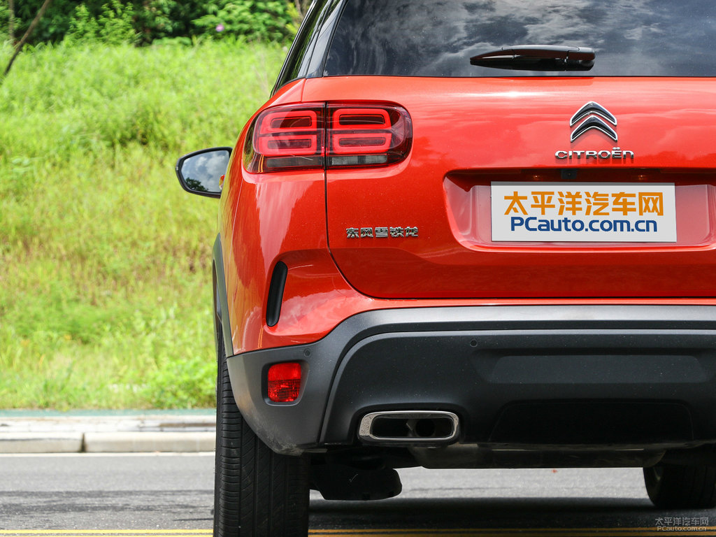 ɽ C5 AIRCROSS܇β^DƬ