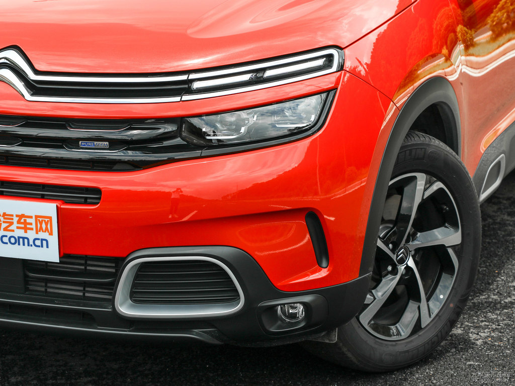ɽ C5 AIRCROSS܇^^DƬ