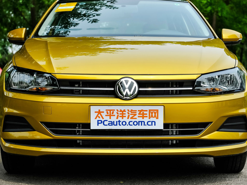 梵高金大眾Polo車頭外觀圖片