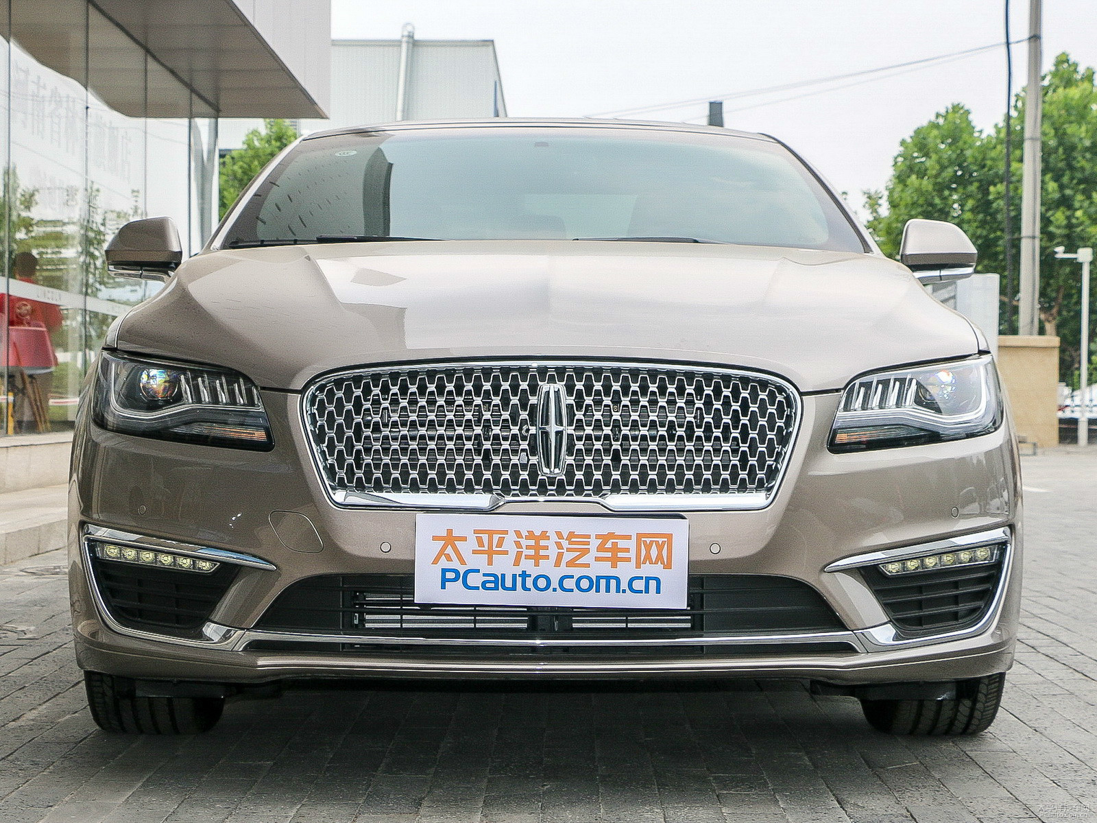 林肯MKZ外觀高清大圖